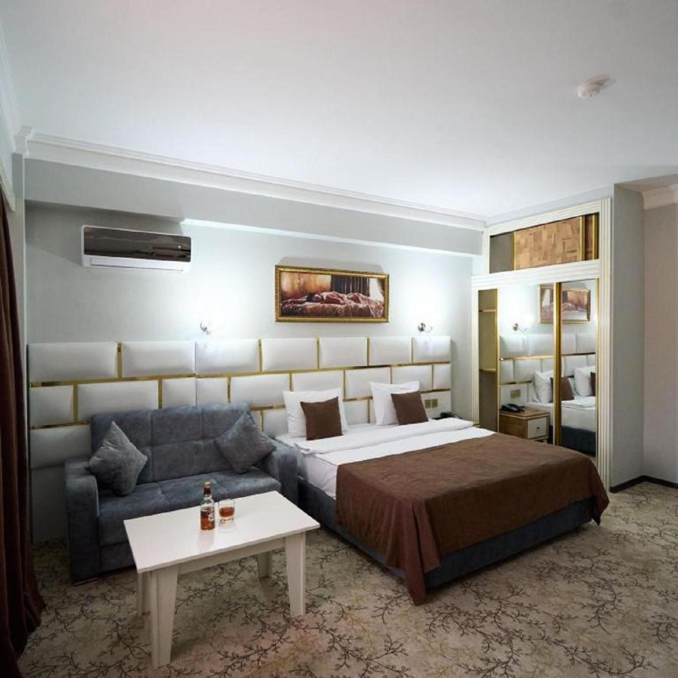 Bey Hotel Баку Екстериор снимка